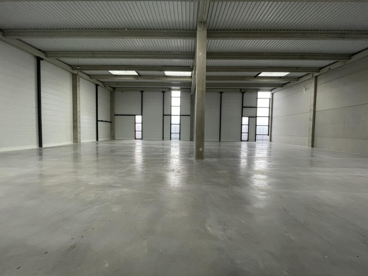 Local d'activité Élancourt 3794m² Location local d'activité Élancourt Yvelines OLACT2201278 20